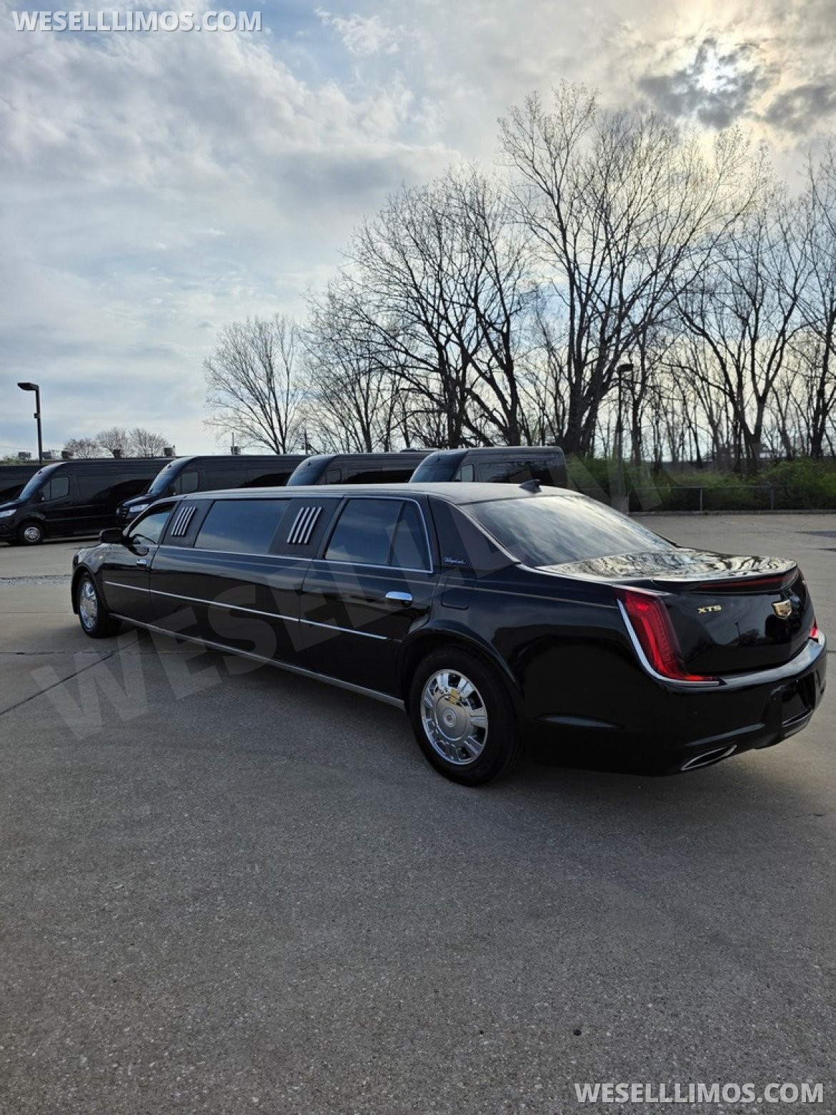 Limo Bus for Sale in Erie, PA - Photo 18