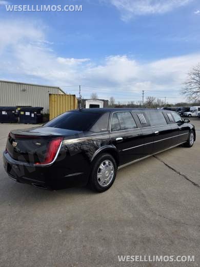 2008 Dabryan Cadillac Deville Limo Bus - Limo Bus for Sale in Erie, PA - Photo 22