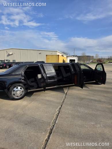 2008 Dabryan Cadillac Deville Limo Bus - Limo Bus for Sale in Erie, PA - Photo 30