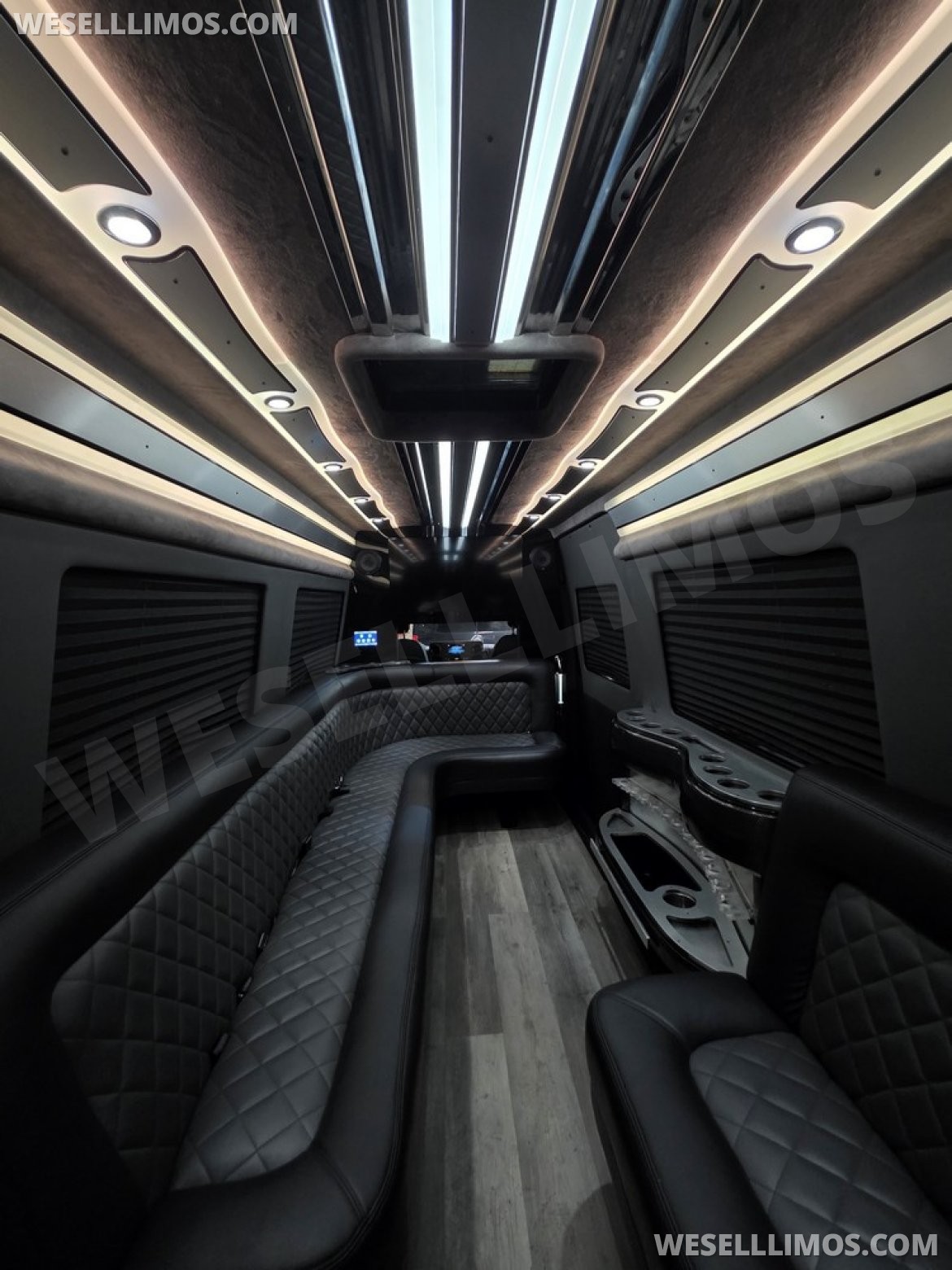 Limo Bus for Sale in Erie, PA - Photo 8