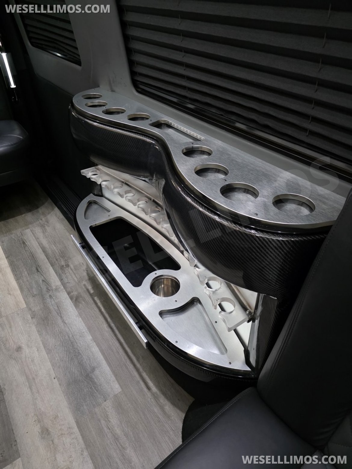 Limo Bus for Sale in Erie, PA - Photo 12