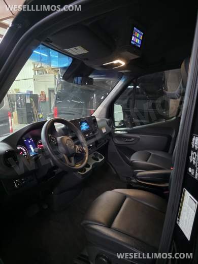 2023 SPV Mercedes-Benz Sprinter Limo Bus - Limo Bus for Sale in Erie, PA - Photo 20