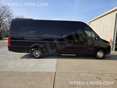 2023 SPV Mercedes-Benz Sprinter Limo Bus - Limo Bus for Sale in Erie, PA - Photo 28
