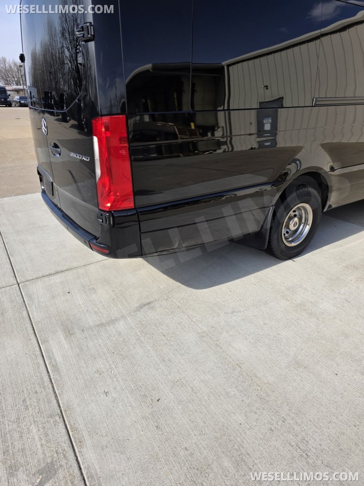 Limo Bus for Sale in Erie, PA - Photo 34