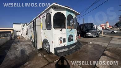 2014 Hometown Trolley Ford F53 Trolley - Trolley for Sale in Anaheim, CA - Photo 11