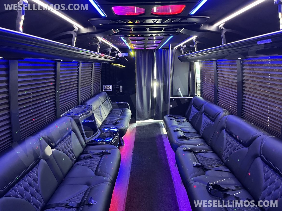Limo Bus for Sale in Pasadena, MD - Photo 8