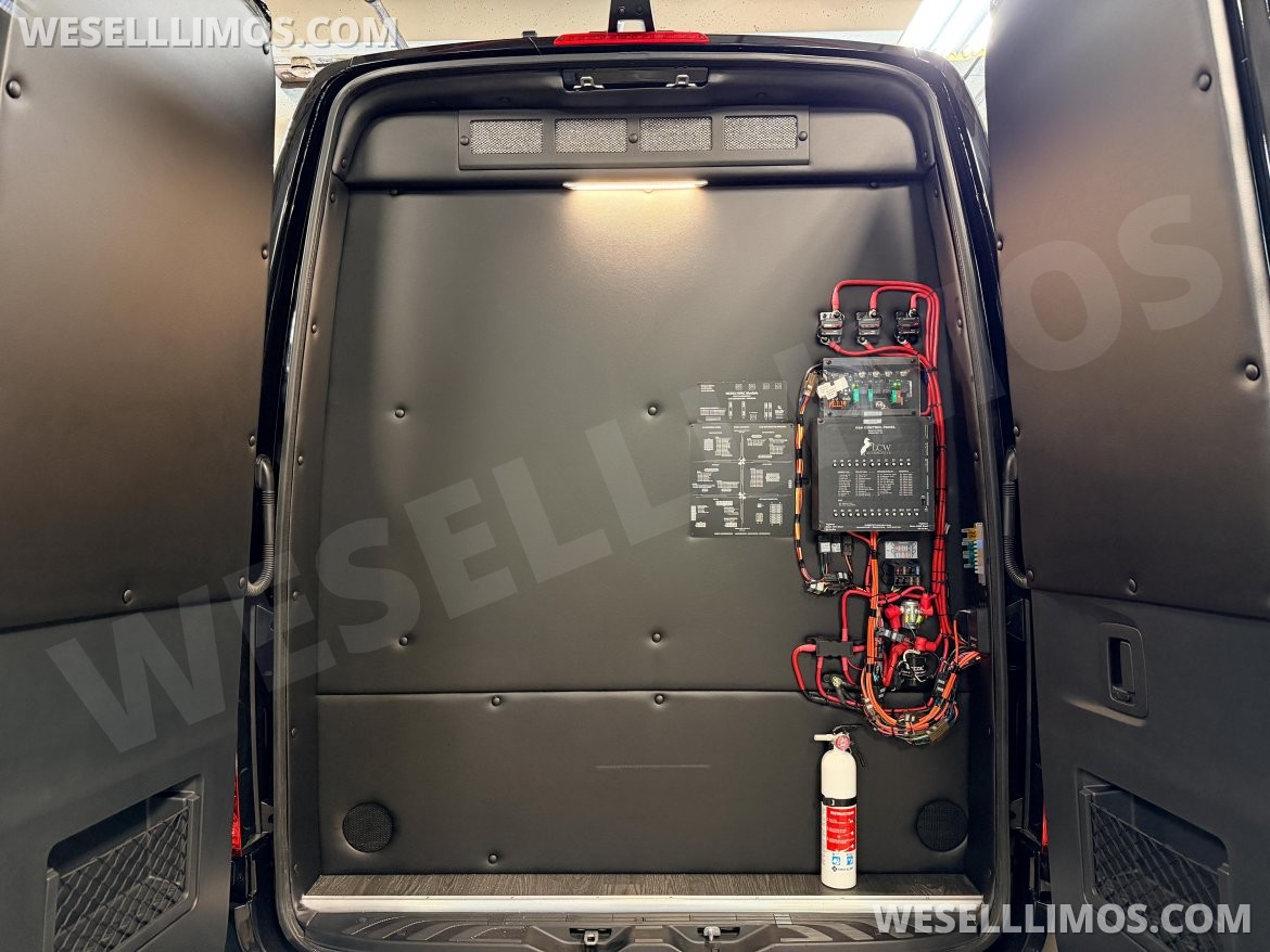 Sprinter for Sale in San Antonio, TX - Photo 10