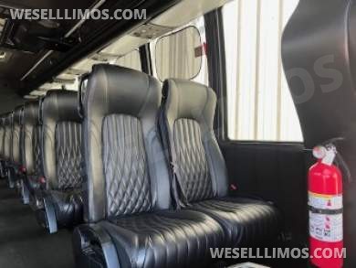 2023 Ford F600 Gretch Executive Shuttle - Executive Shuttle for Sale in Phoenix, AZ - Photo 15