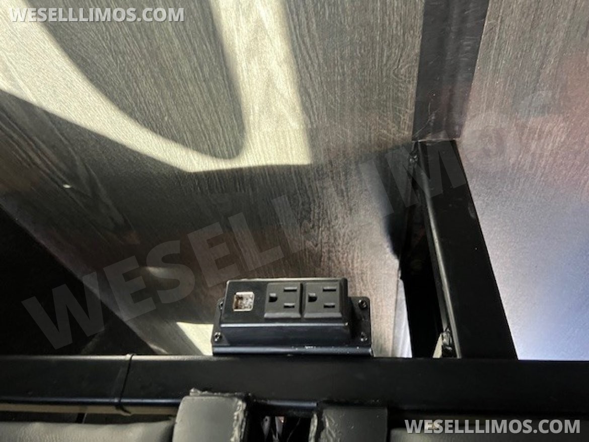 Executive Shuttle for Sale in Phoenix, AZ - Photo 19