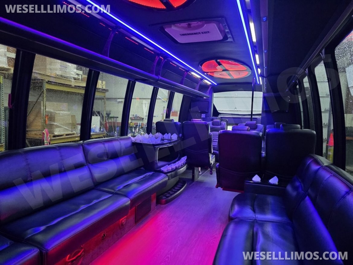 Limo Bus for Sale in Erie, PA - Photo 24