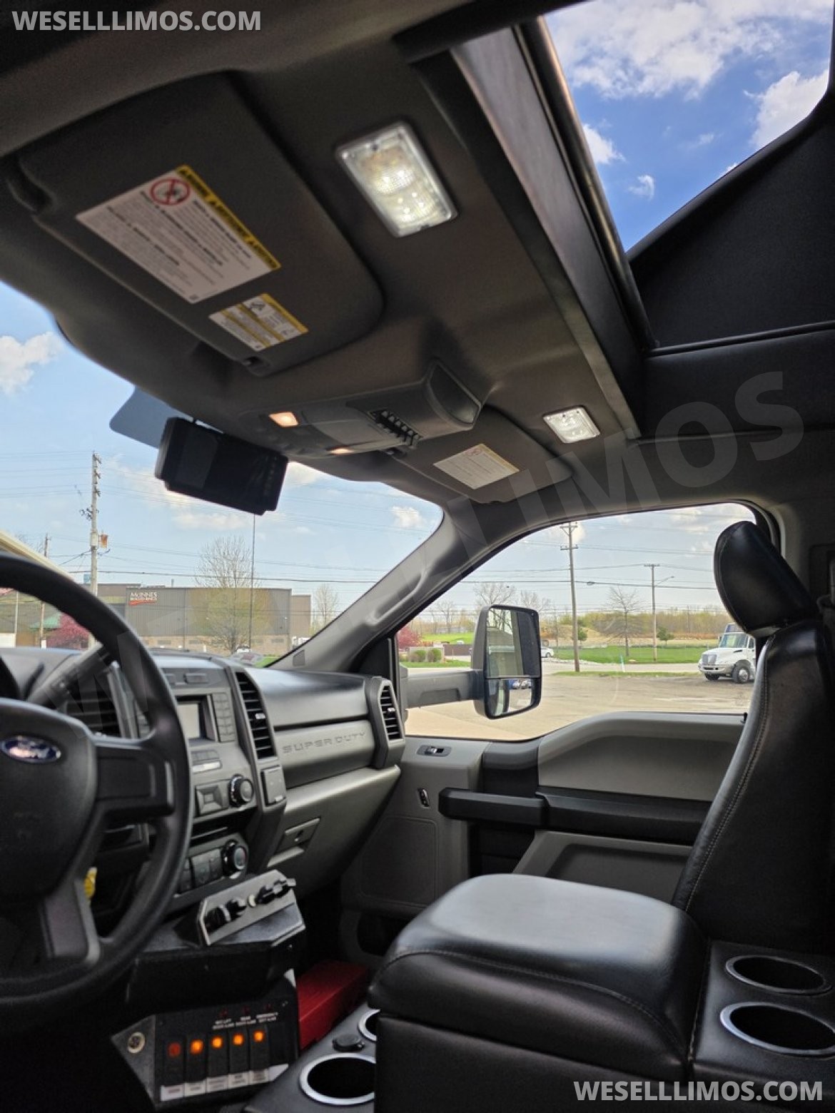 Limo Bus for Sale in Erie, PA - Photo 30
