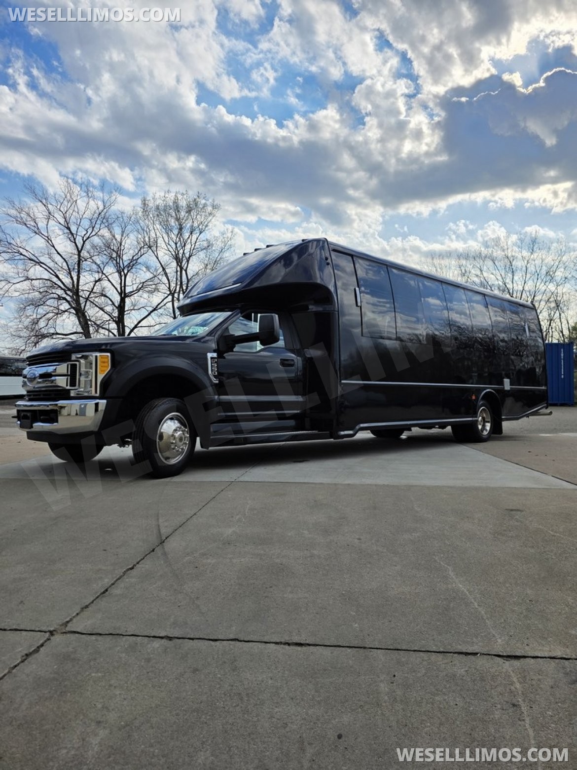 Limo Bus for Sale in Erie, PA - Photo 48