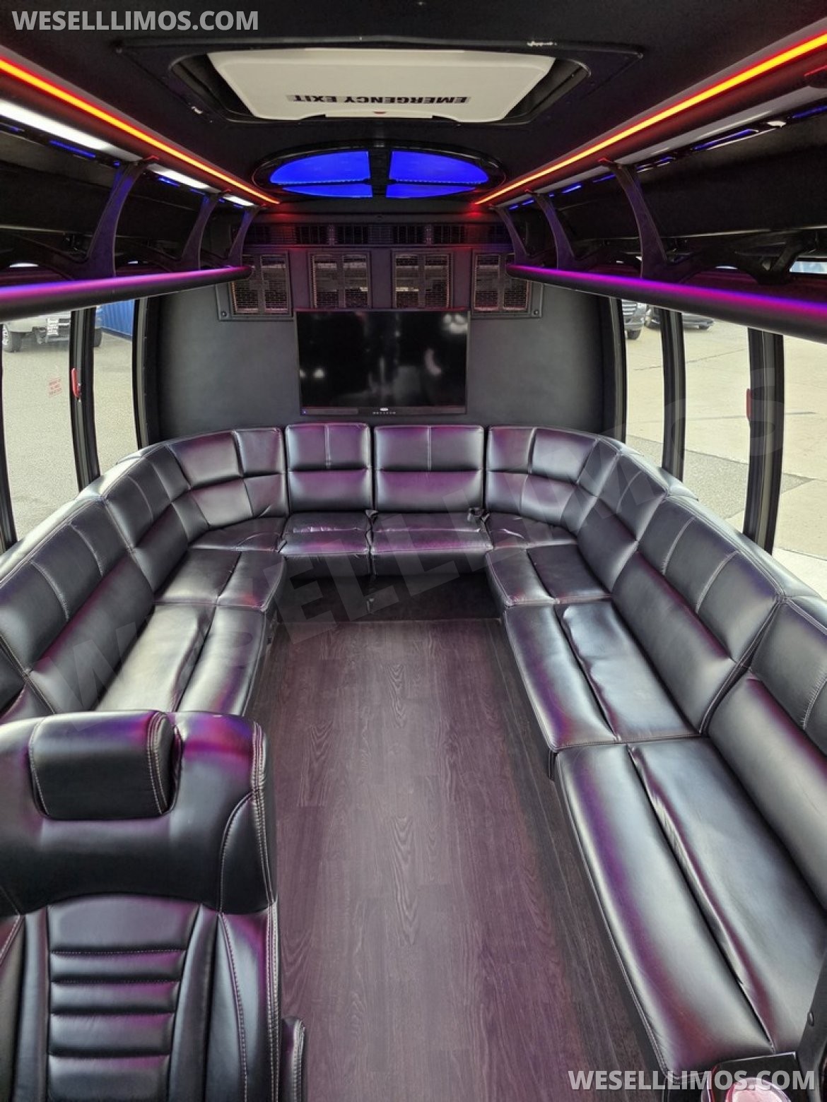 Limo Bus for Sale in Erie, PA - Photo 58