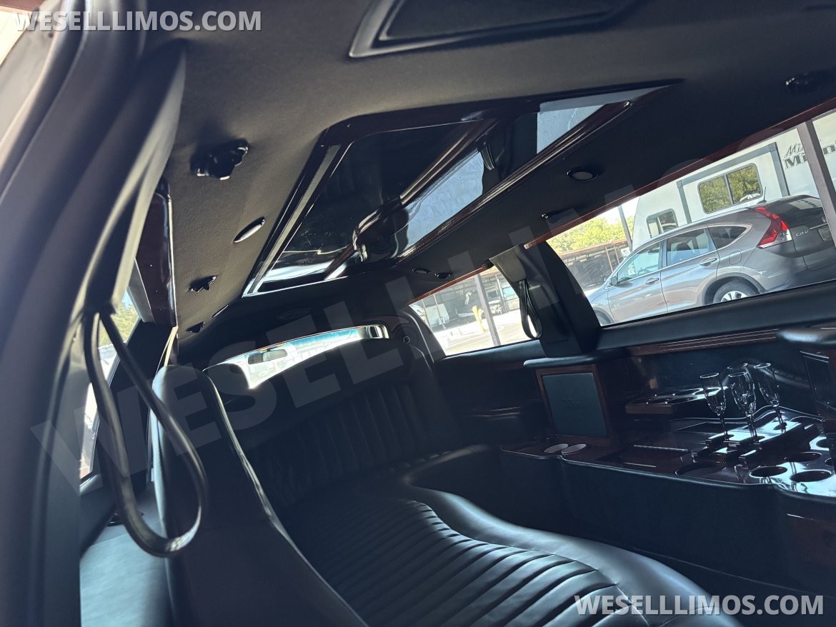 Limousine for Sale in Arlington, TX - Photo 4
