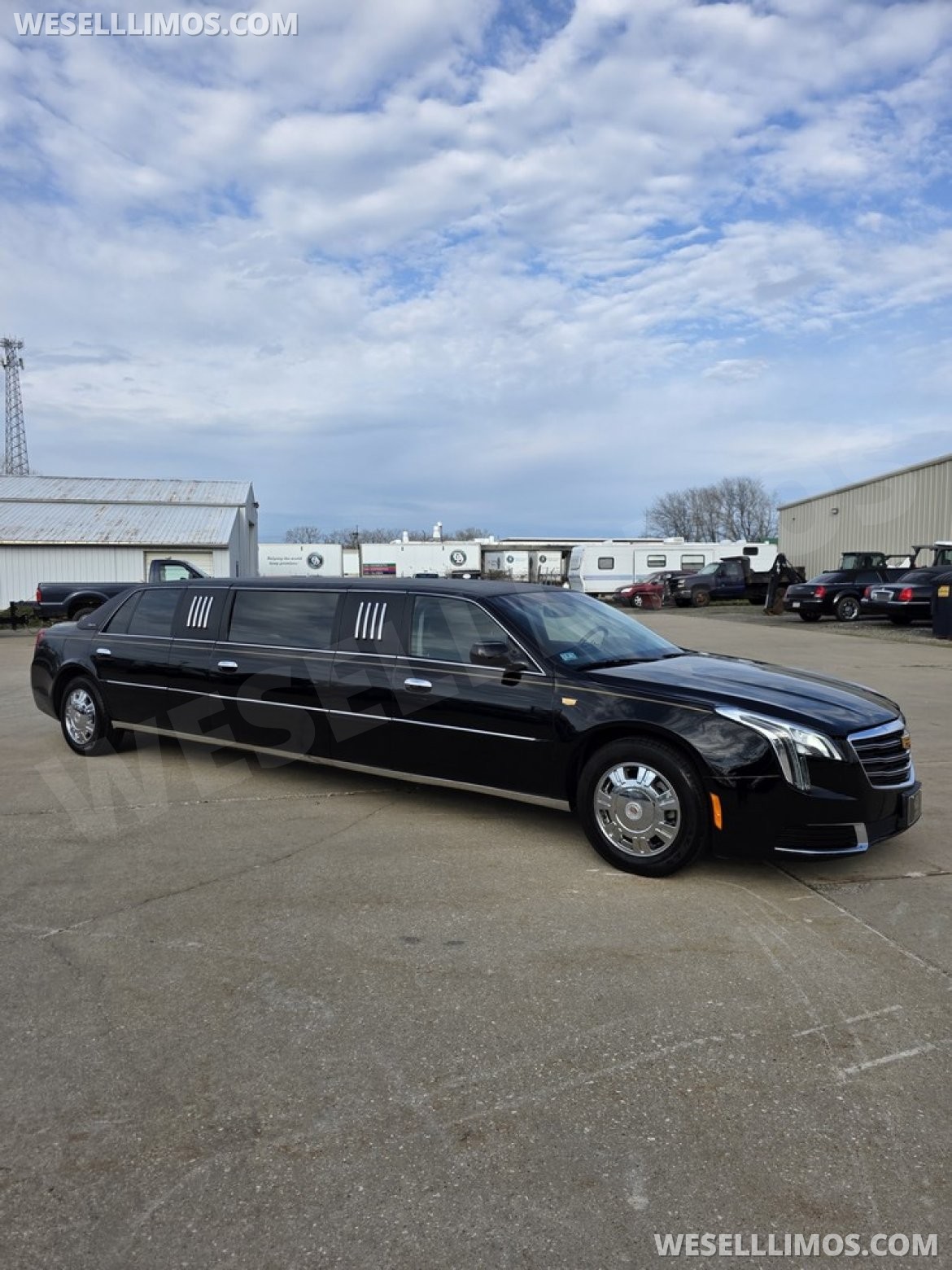 Limousine for Sale in Erie, PA - Photo 13