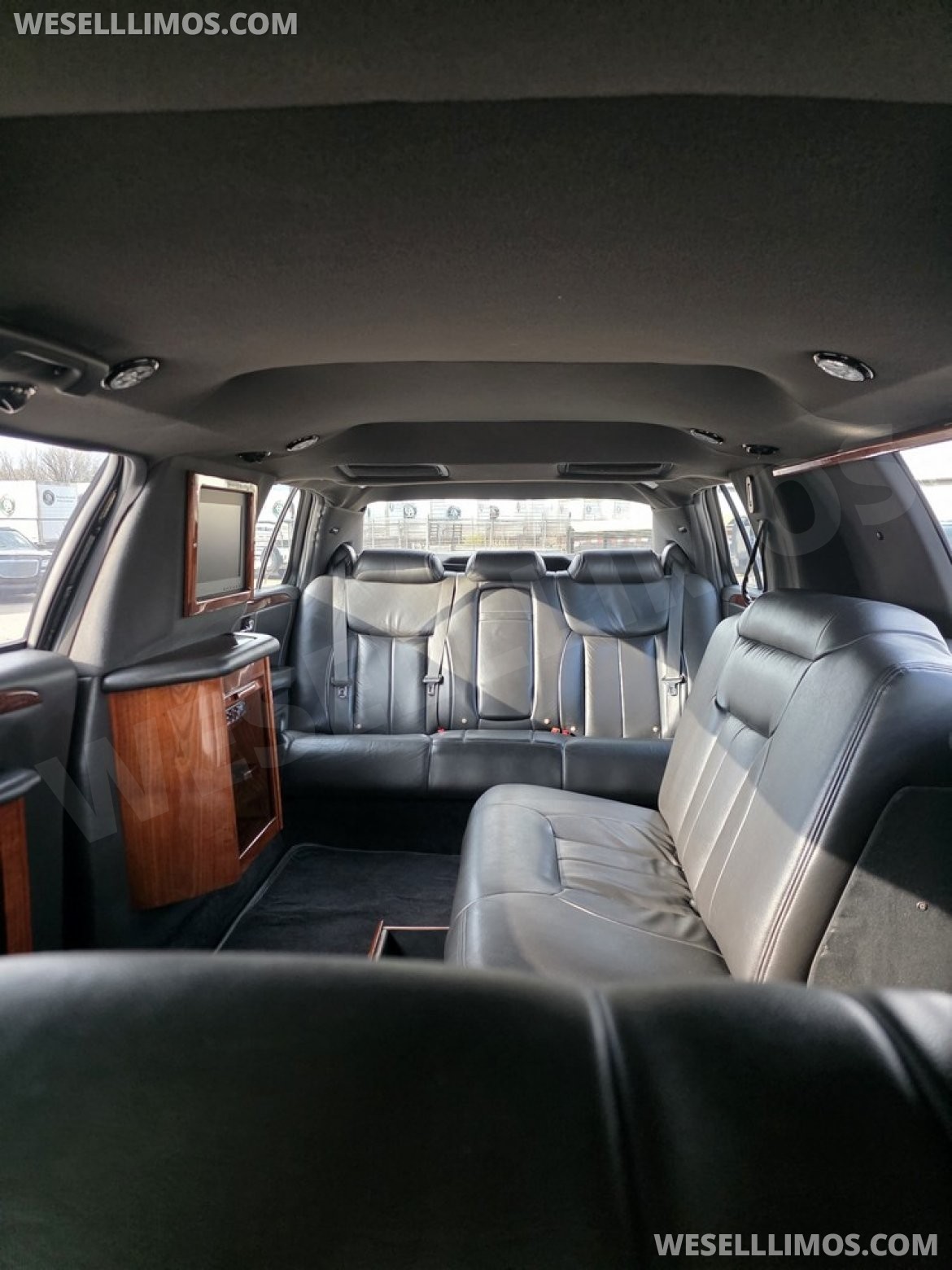 Limousine for Sale in Erie, PA - Photo 24