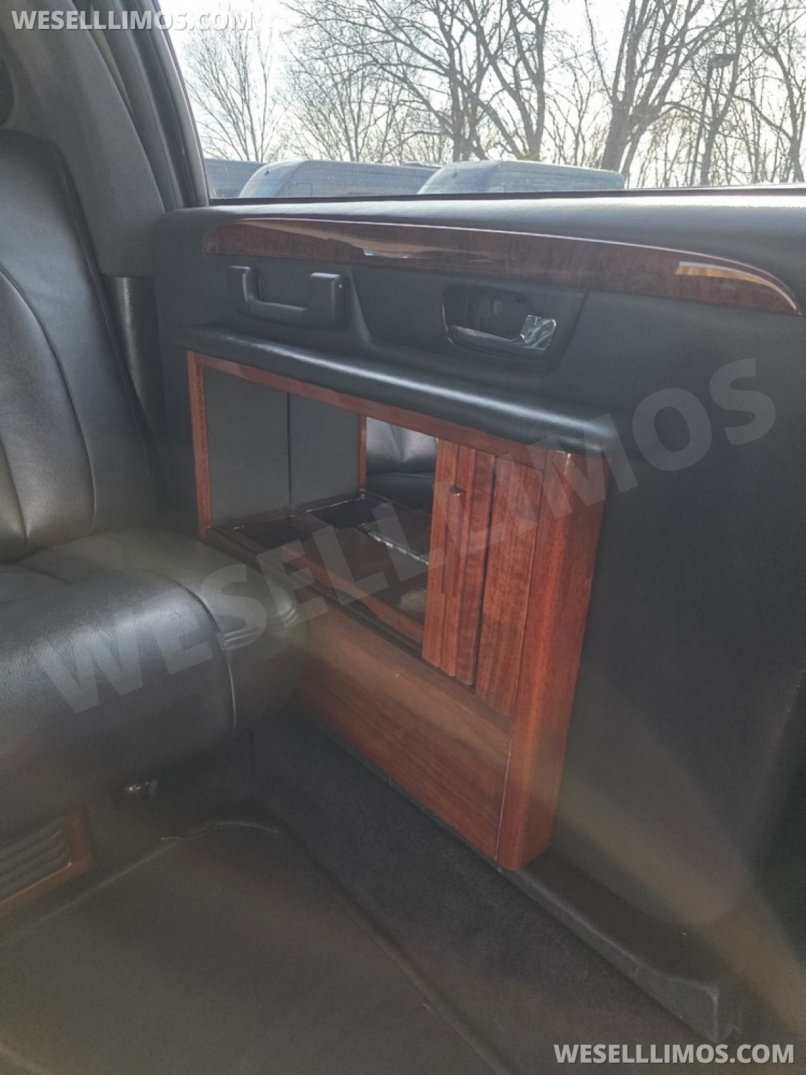 Limousine for Sale in Erie, PA - Photo 31