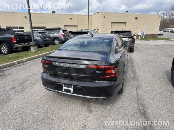 2024 Volvo S90 Sedan for Sale in Buffalo, NY - Photo 3