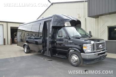 2027 LGE Coachworks Ford E450 Shuttle, Limo, Party Bus, Shuttle Bus - Shuttle Bus for Sale in North East, PA - Photo 6