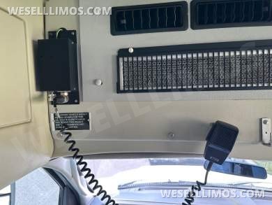2017 Champion Bus Ford E-450 Challenger Shuttle Bus - Shuttle Bus for Sale in CARSON, CA - Photo 17