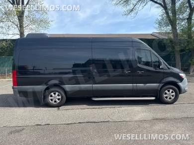 2020 Mercedes-Benz Sprinter Sprinter - Sprinter for Sale in Baldwin, NY - Photo 9