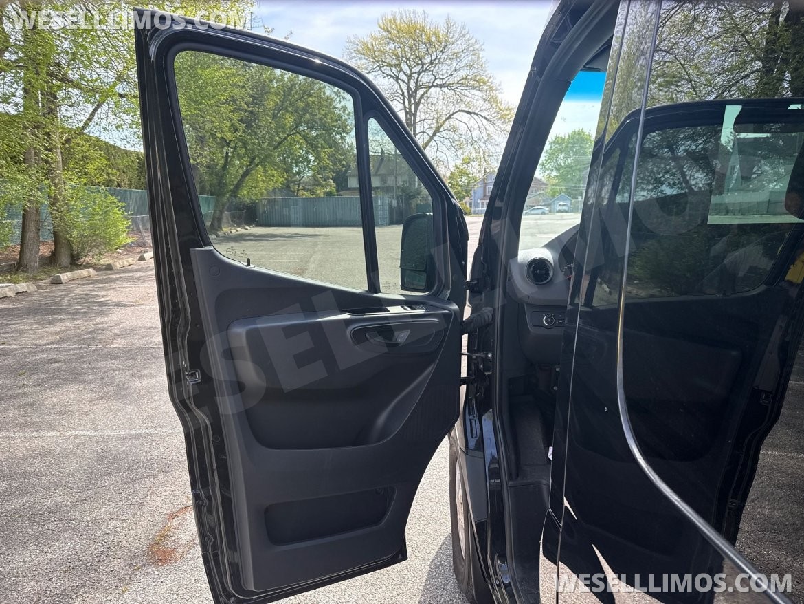 Sprinter for Sale in Baldwin, NY - Photo 13