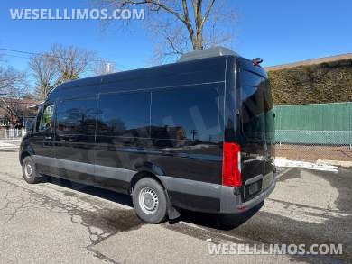 2019 Mercedes-Benz Sprinter Sprinter - Sprinter for Sale in Baldwin, NY - Photo 6