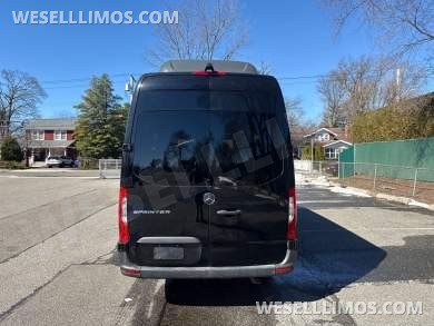 2019 Mercedes-Benz Sprinter Sprinter - Sprinter for Sale in Baldwin, NY - Photo 7