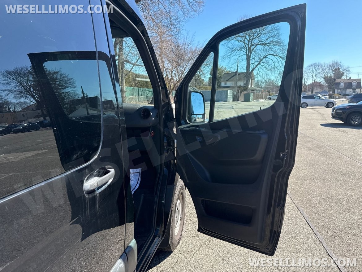 Sprinter for Sale in Baldwin, NY - Photo 19