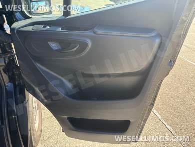 2019 Mercedes-Benz Sprinter Sprinter - Sprinter for Sale in Baldwin, NY - Photo 20