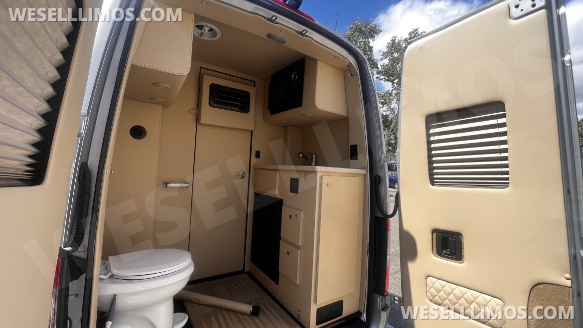 Sprinter for Sale in Anaheim, CA - Photo 11