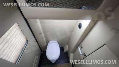 2020 Mercedes-Benz Sprinter 3500 170 ext by Midwest Automotive Designs - Sprinter for Sale in Anaheim, CA - Photo 15