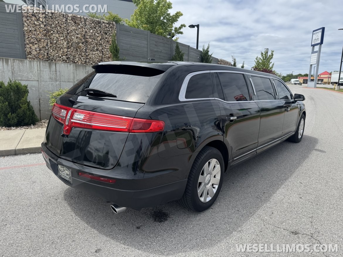 Limousine for Sale in Springfield, MO - Photo 4