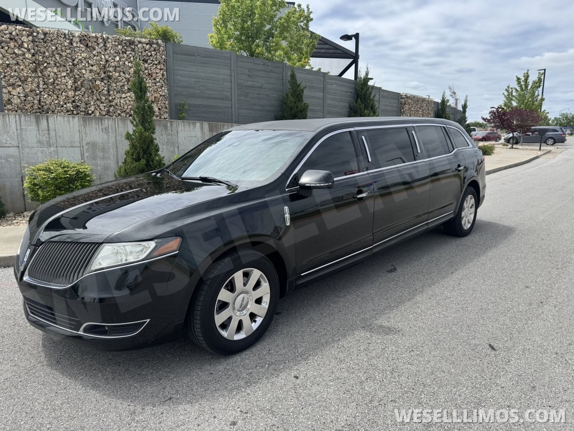 Limousine for Sale in Springfield, MO - Photo 7