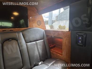 2014 Picasso Limo Mfg Lincoln MKT Limousine - Limousine for Sale in Springfield, MO - Photo 13