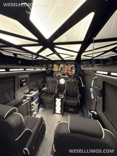 CEO Style  Mercedes-Benz Sprinter - Sprinter for Sale in Springfield, MO - Photo 10