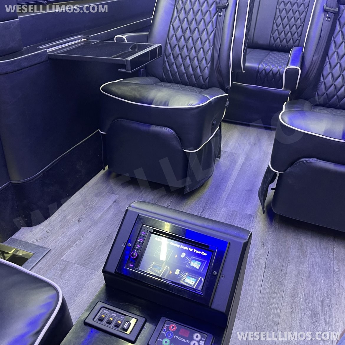 CEO SUV Mobile Office for Sale in Los Angeles, CA - Photo 8