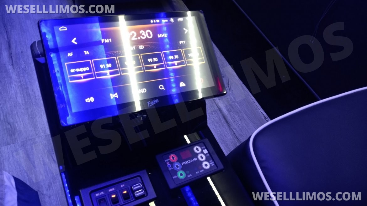 CEO SUV Mobile Office for Sale in Los Angeles, CA - Photo 7