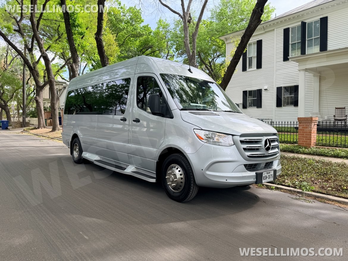 Sprinter for Sale in San Antonio, TX - Photo 16