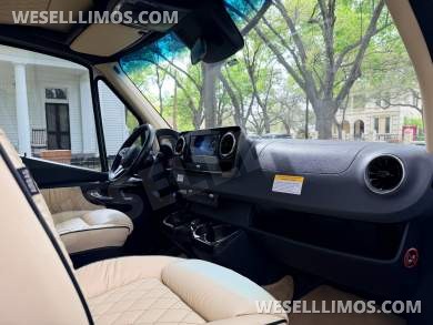 Midwest Automotive Design (Used Unit) - Sprinter for Sale in San Antonio, TX - Photo 15