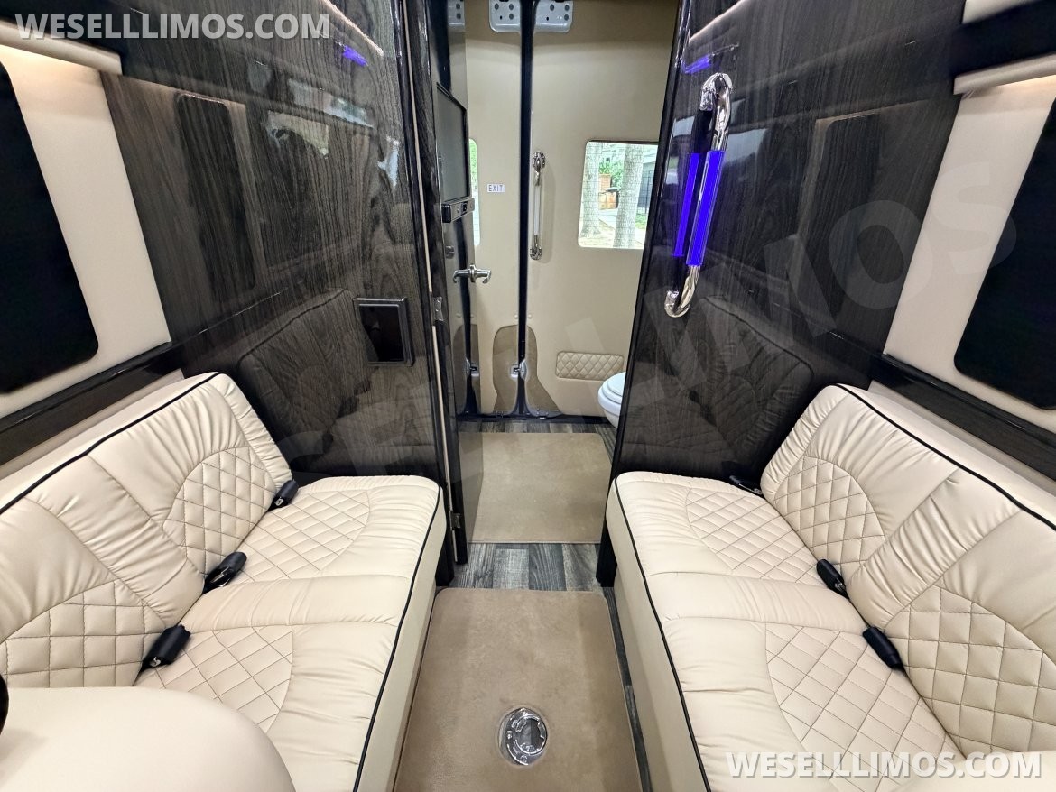Sprinter for Sale in San Antonio, TX - Photo 5
