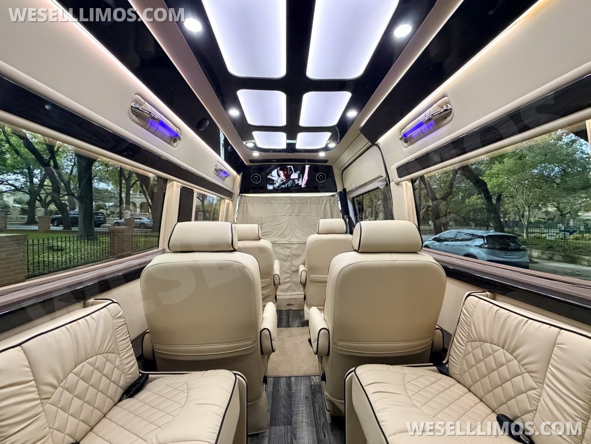 Sprinter for Sale in San Antonio, TX - Photo 9