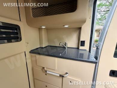 Midwest Automotive Design (Used Unit) - Sprinter for Sale in San Antonio, TX - Photo 13