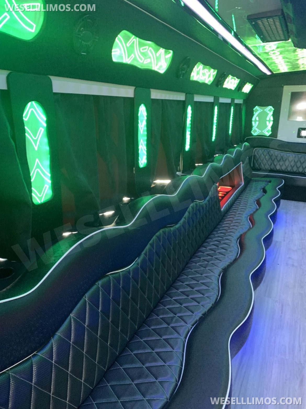 Limo Bus for Sale in LOS ANGELES, CA - Photo 4