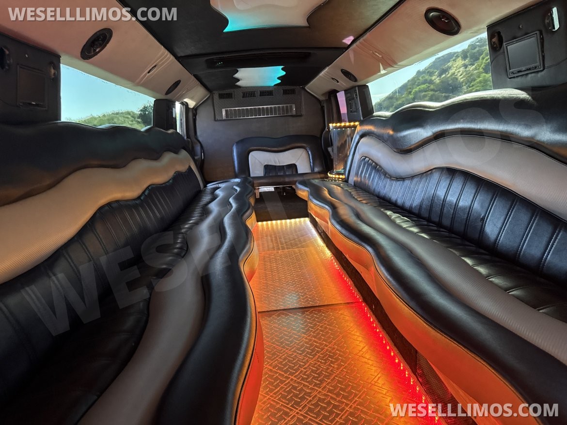 Limousine for Sale in Los angeles, CA - Photo 4