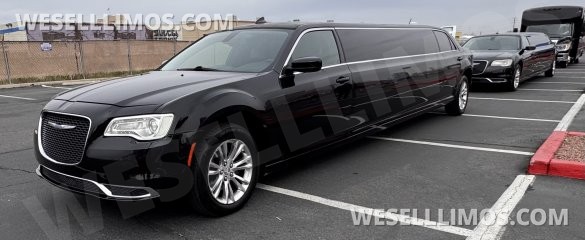 2020 Chrysler 300 Limousine for Sale in Glendale, CA - Main Photo