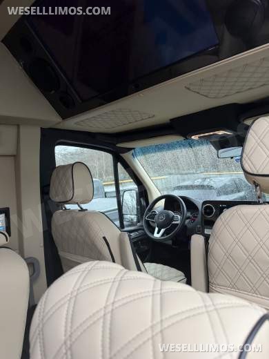 2024 Midwest design Mercedes-Benz Sprinter Sprinter - Sprinter for Sale in Queens, NY - Photo 10