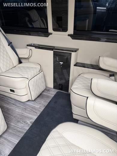 2024 Midwest design Mercedes-Benz Sprinter Sprinter - Sprinter for Sale in Queens, NY - Photo 11