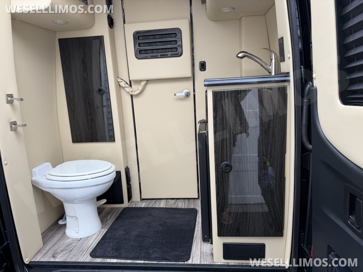 Sprinter for Sale in Queens, NY - Photo 20