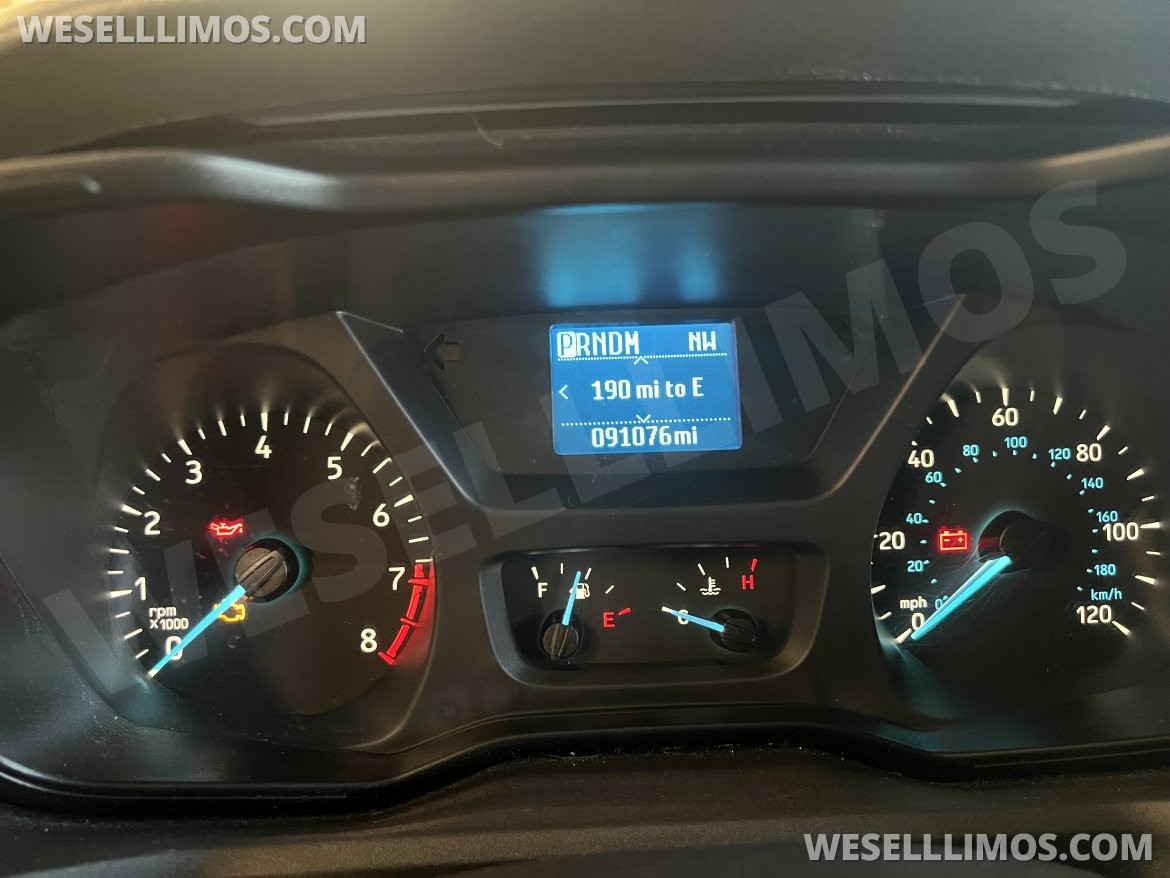 Limousine for Sale in Haverhill, MA - Photo 8
